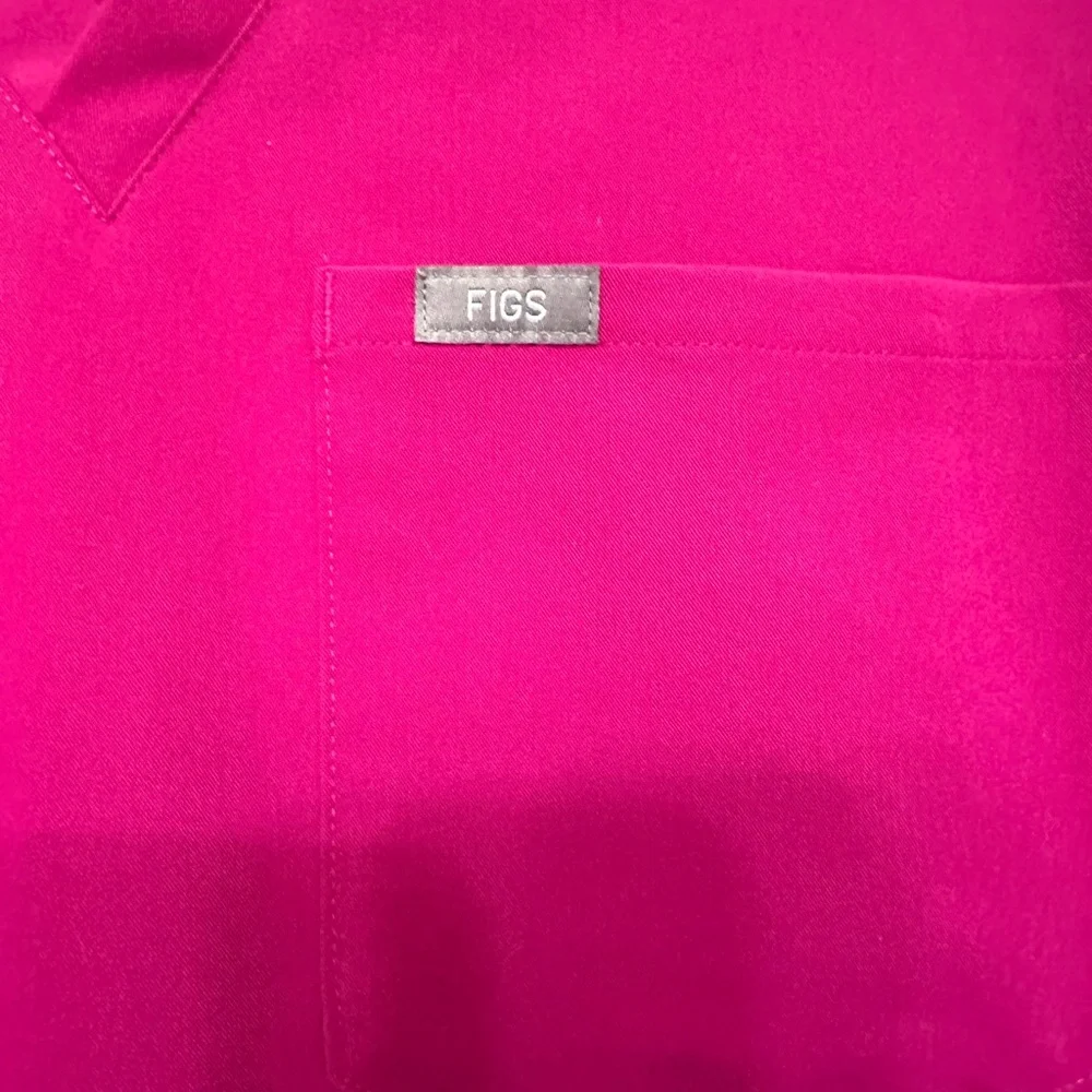 Figs Women's Vivid Pink Short Sleeve Top - Picture 3 of 6